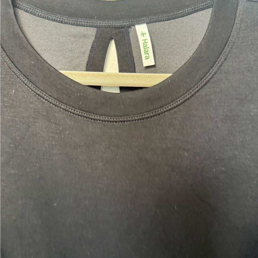 NWT HALARA Black Long Sleeve Crop Top - Picture 5 of 8